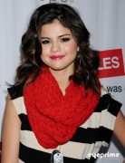 Selena Gomez arrives at the 2011 City of Hope Concert in LA
