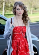 Taylor Swift leaves Radio One Studios in London