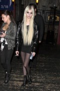 Taylor Momsen テイラー・モムセン