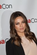 Mila Kunis ミラ・クニス