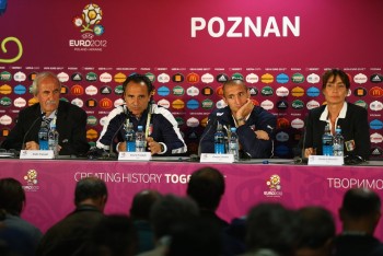 ЕВРО 2012 (фото) - Страница 3 07dbd0196932057