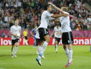 Германия -Греция - на чемпионате по футболу, Евро 2012, 22 июня 2012 (123xHQ) 53899c201613897