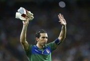 Испания - Италия - Финальный матс на чемпионате Евро 2012, 1 июля 2012 (322xHQ) B910cf201627943