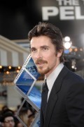 Кристиан Бэйл (Christian Bale) 2009-06-23 At Public Enemies Premiere in LA - 184xHQ 2b2159207596492