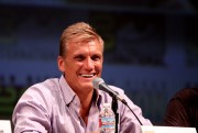 Дольф Лундгрен (Dolph Lundgren) The Expandables panel at the 2010 San Diego Comic Con in San Diego (July 22, 2010) (3xHQ) B36fba207609243